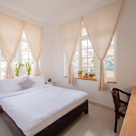 Pines Hotel Далат Экстерьер фото